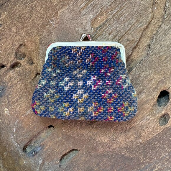Vintage wool kiss-lock coin purse made in Wales Welsh UK cute small goods - Picture 2 of 4